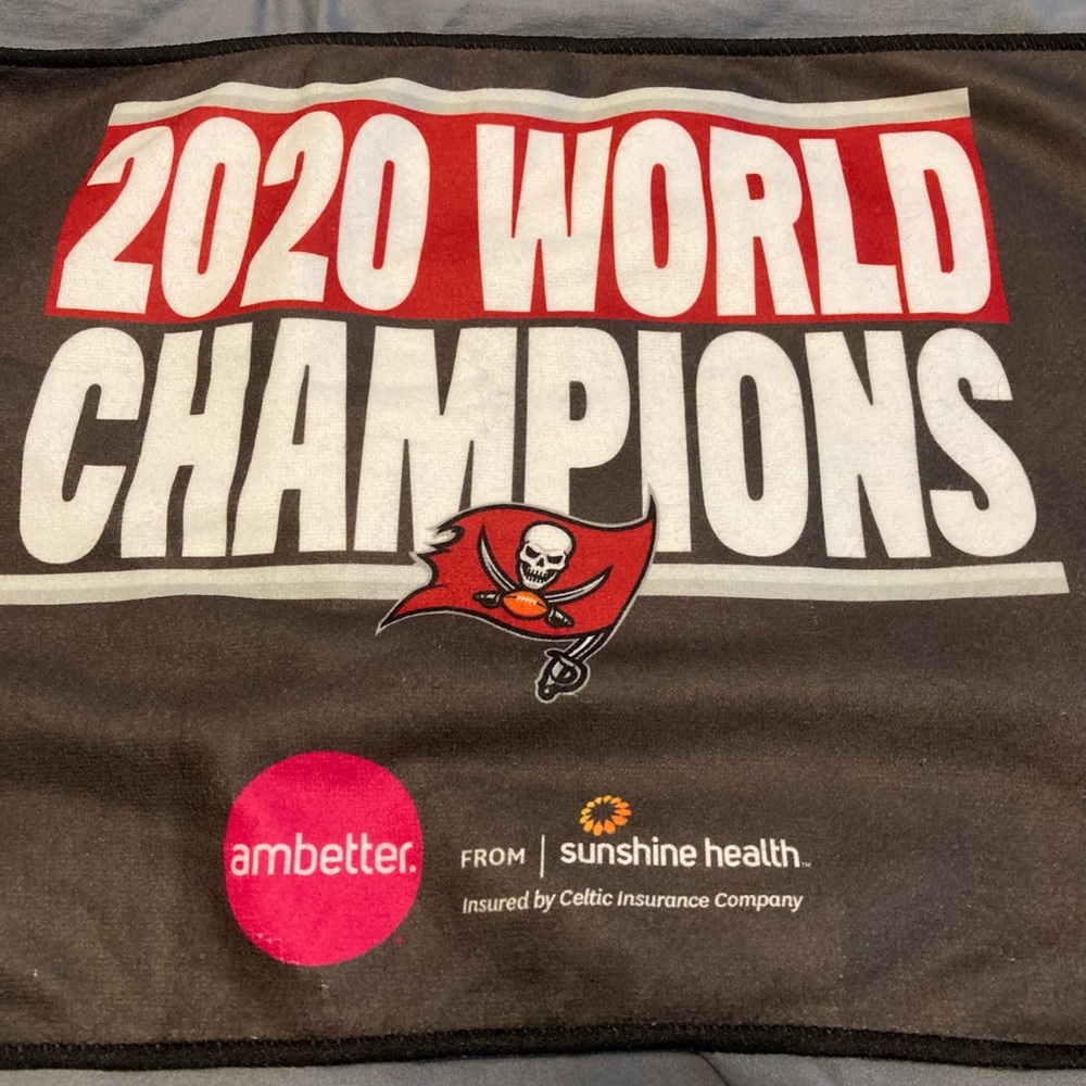 Tampa Bay Buccaneers 2020 Champion mini towel